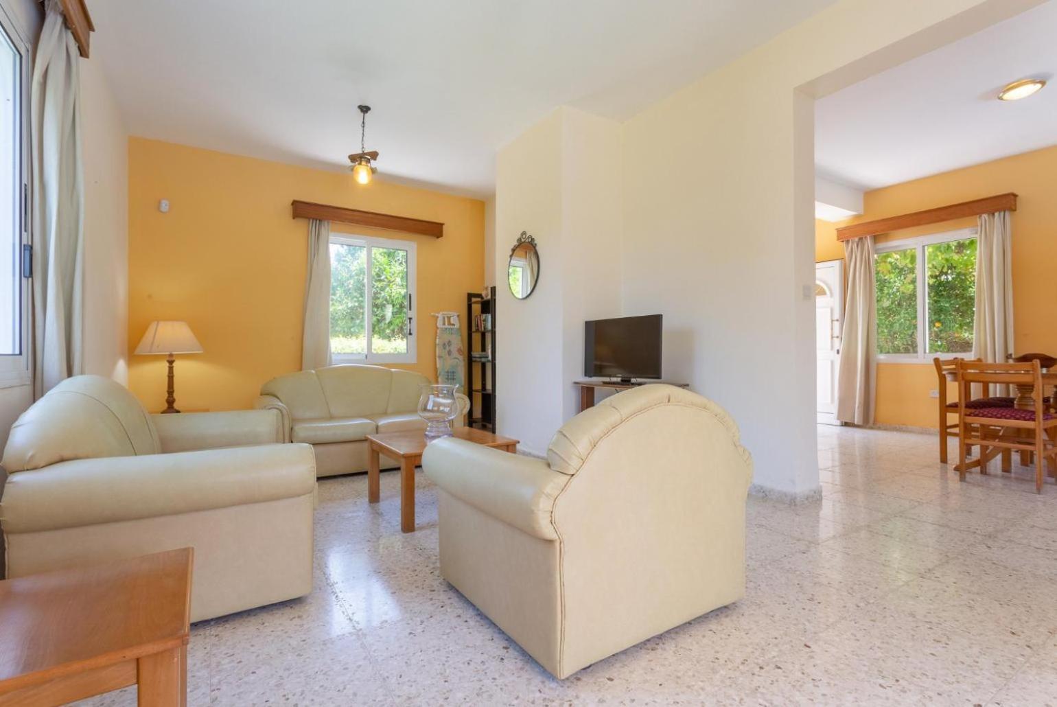 Sun Beach Villa Thio Polis Bagian luar foto